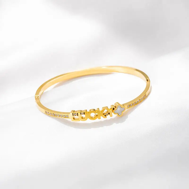Lucky Charm Armband med Fyrklöver - Armband